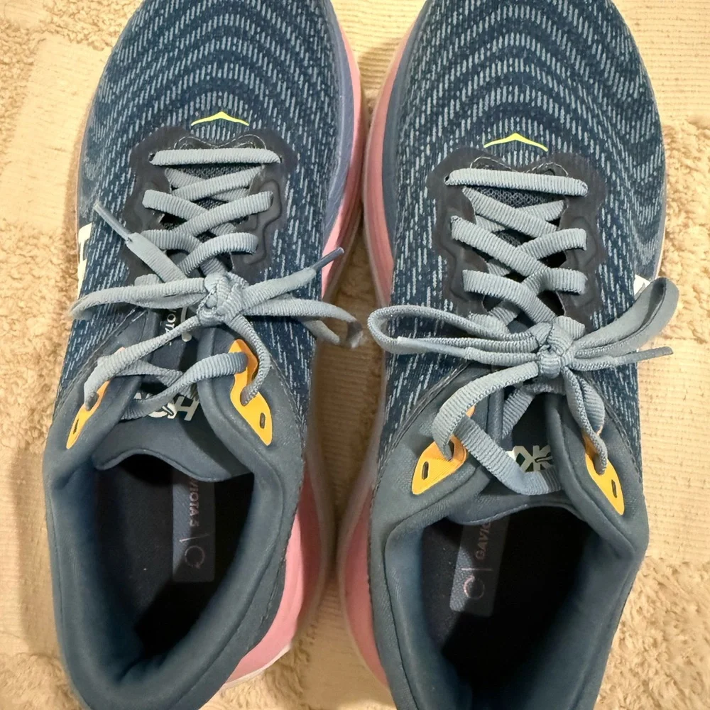 HOKA Dynamic Blue and Pink Sneakers Gaviota 5 - Picture 2 of 7